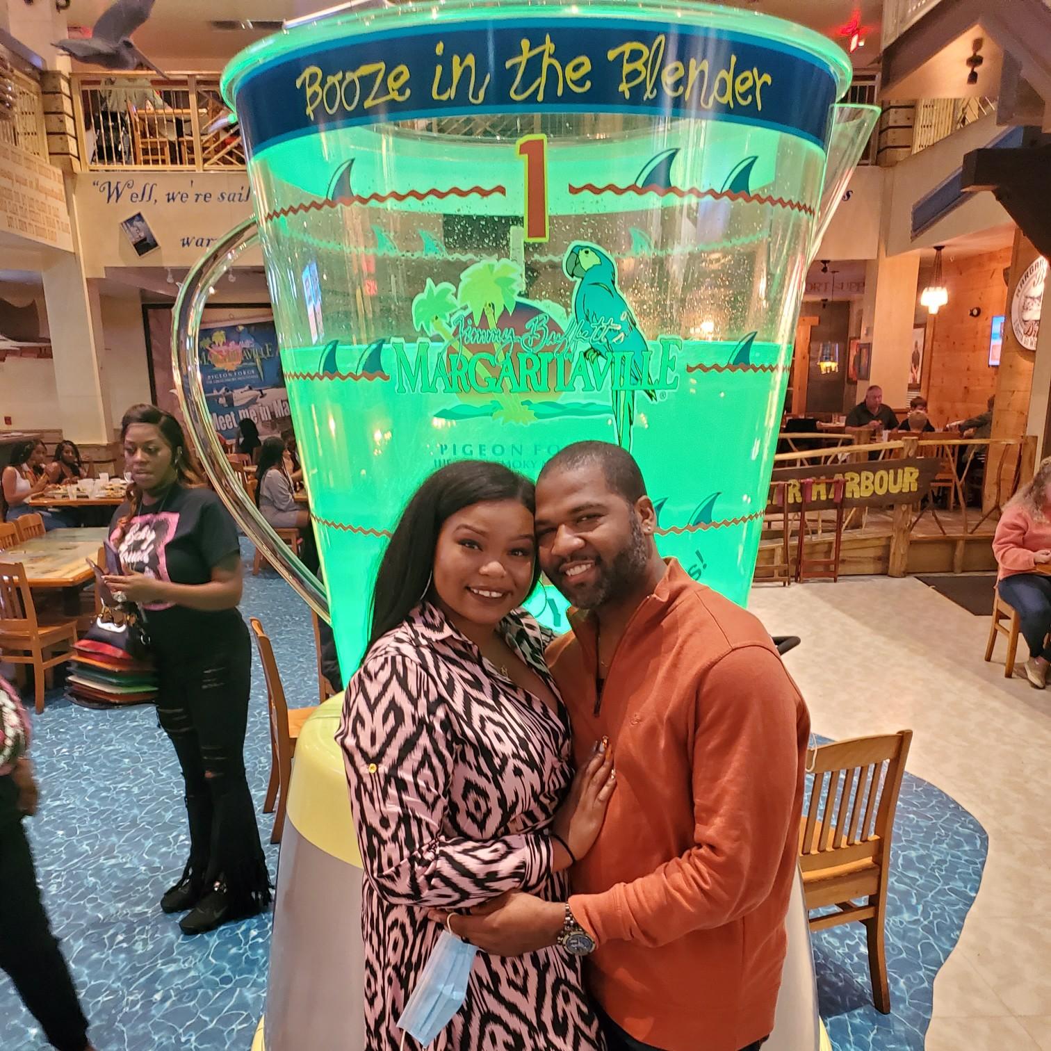Dinner at Margaritaville in Pigeon Forge, Tennessee 🍹