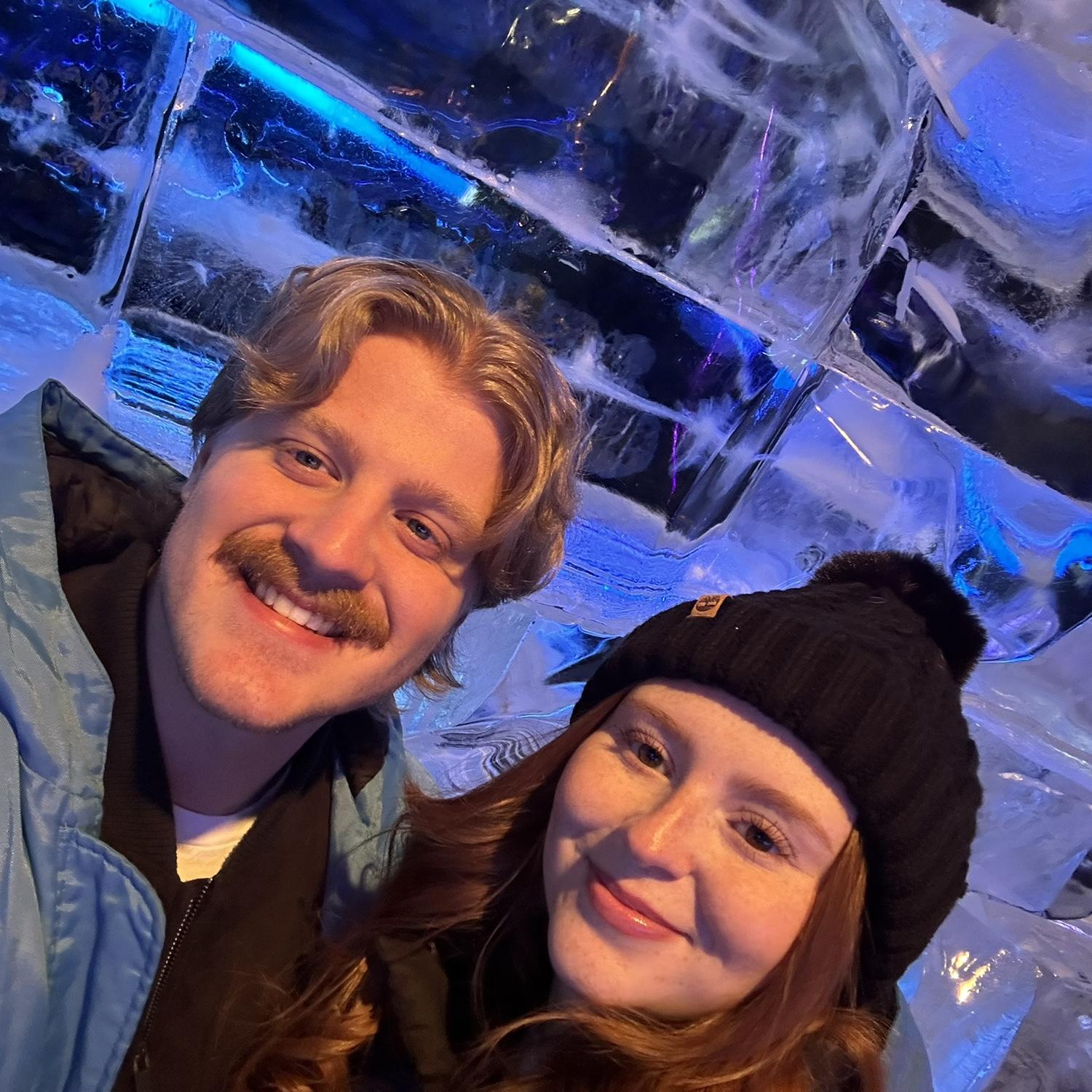 Ice sculpture installation at the Gaylord Rockies (Dec. 2024)