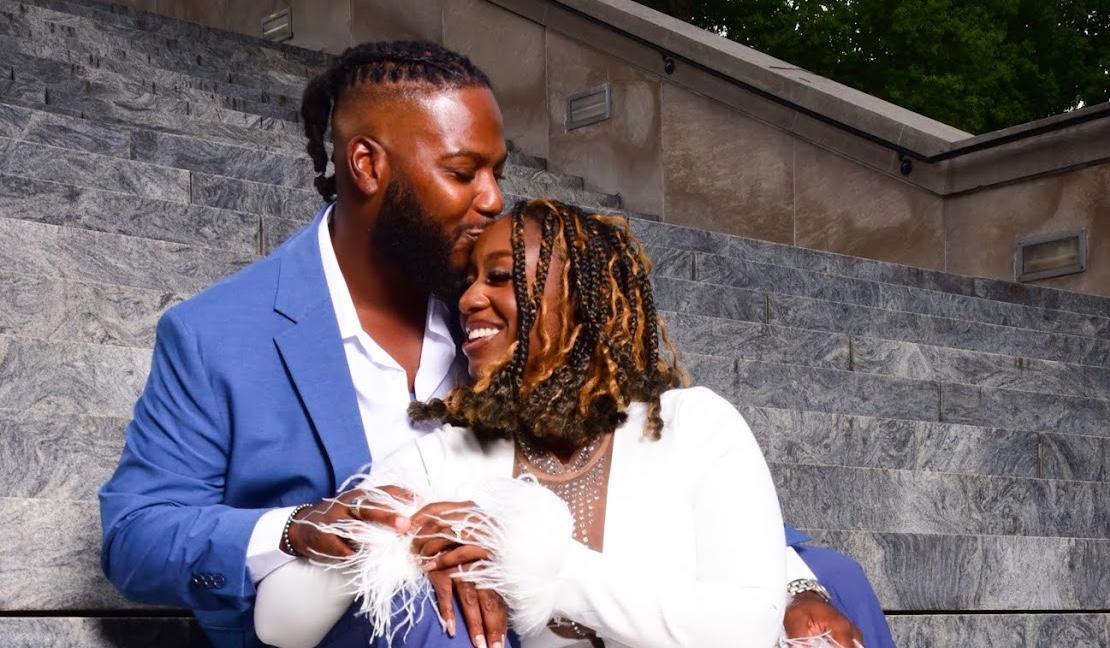 The Wedding Website of Rochelle Smith and Bradley Denton