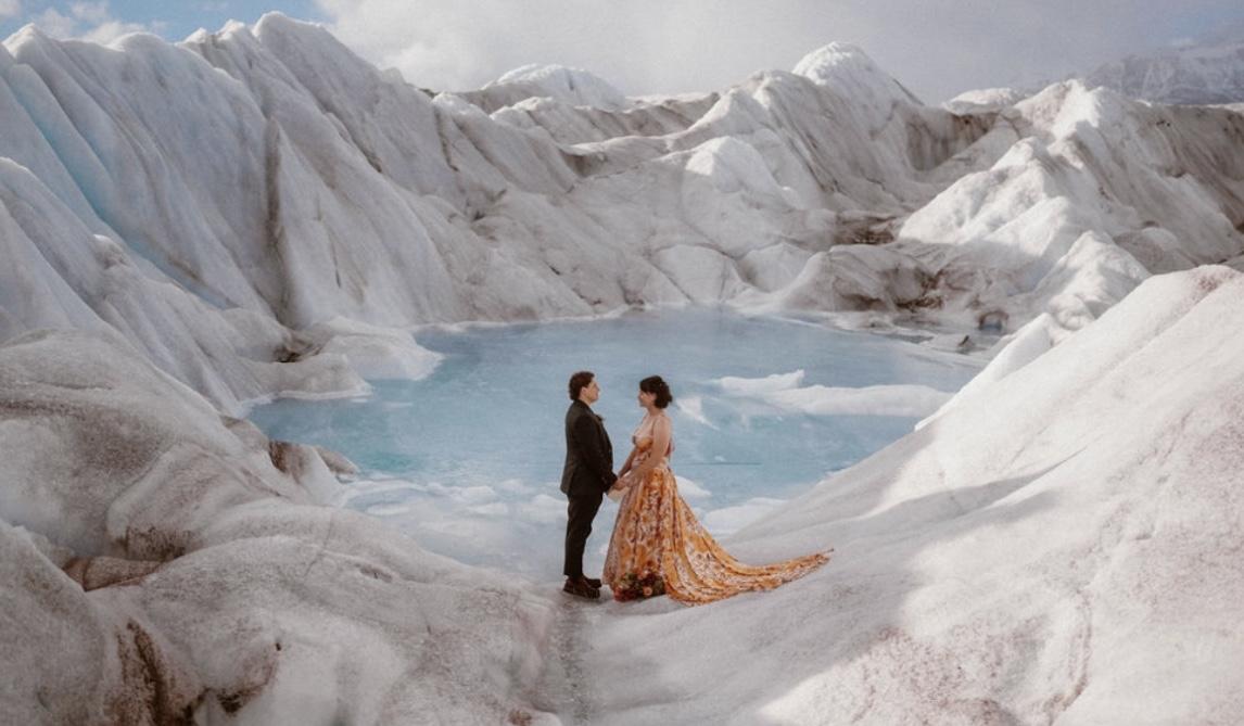 The Wedding Website of Arri DeJesus and Rebecca DuPont