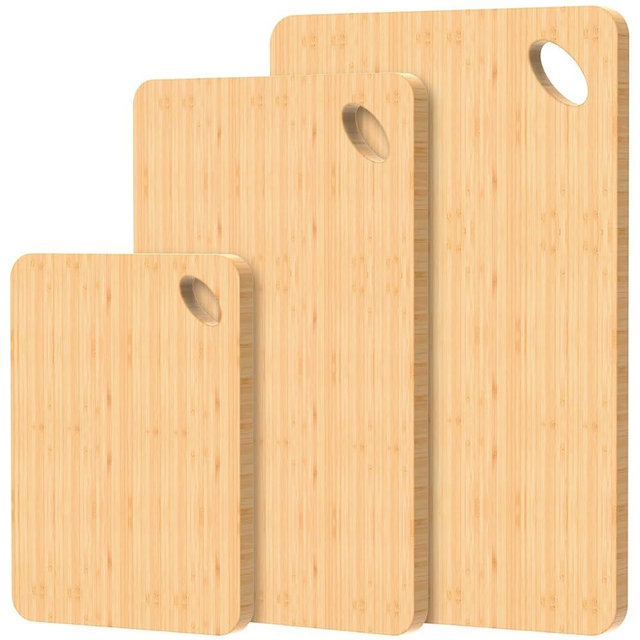 Viretang Wood Cutting Boards for Kitchen, Cutting Board Set of 3 Chopping Board for Meat/Vegetables/Cheese Knife Friendly Serving Tray with Holes