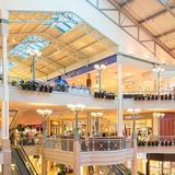 Shopping at Bridgewater Commons