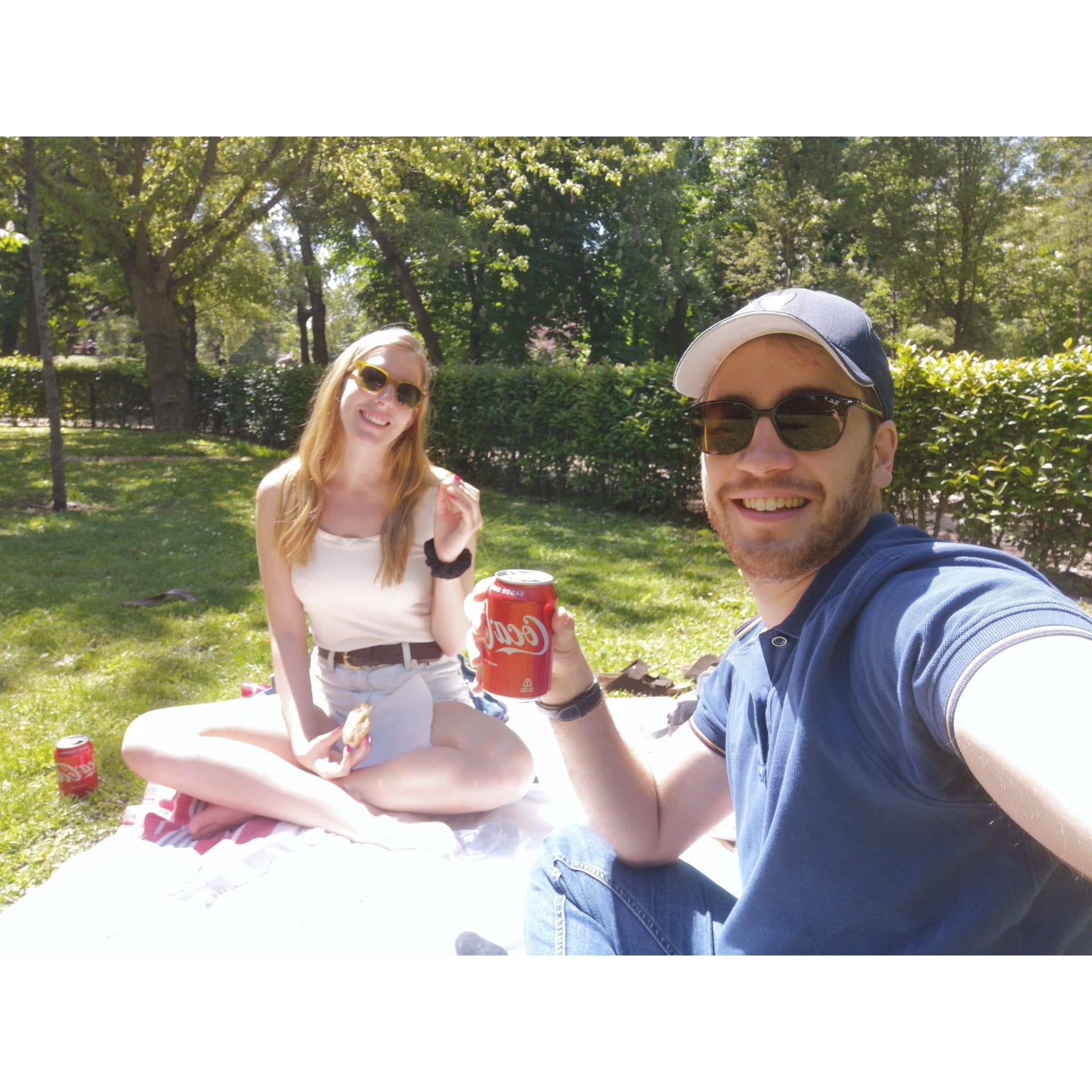 Picnics have always been our favorite, whether they are in the Parque de Retiro or Central Park