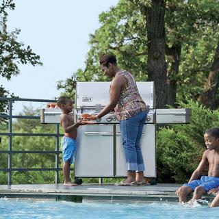 Summit S-670 Grill, Natural Gas