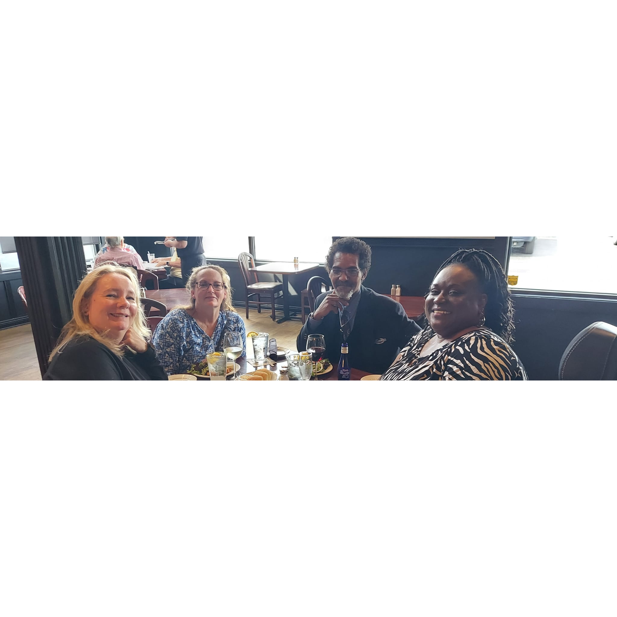Dinner at Kelsey's in Valparaiso with close friends Karen Hasse and Gwen Hasse!