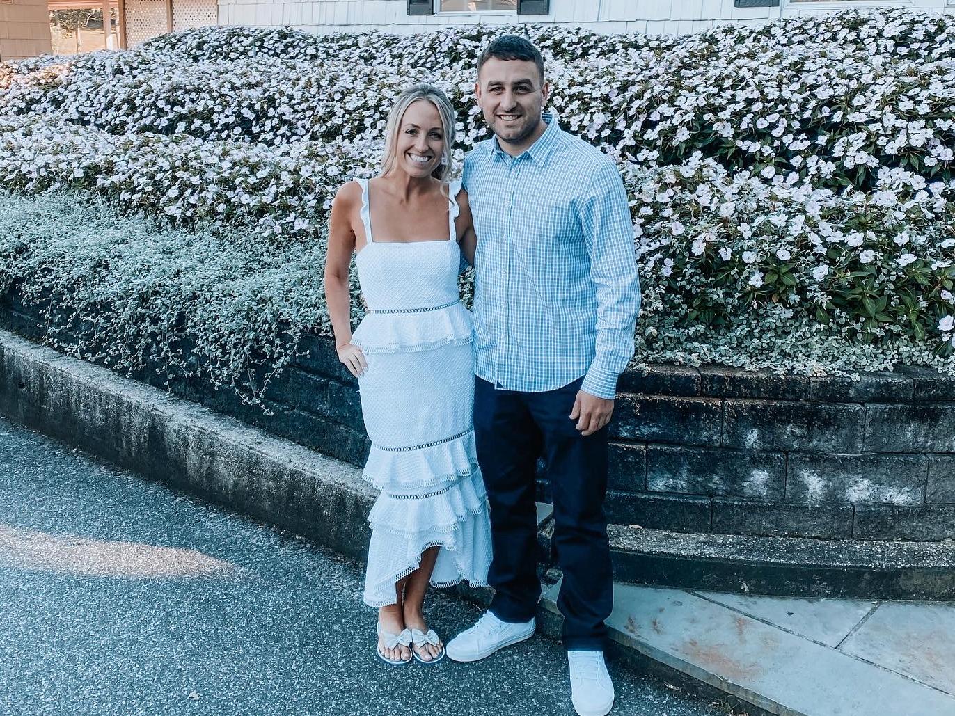 The Wedding Website of Nicole Mianti and Eric Mianti