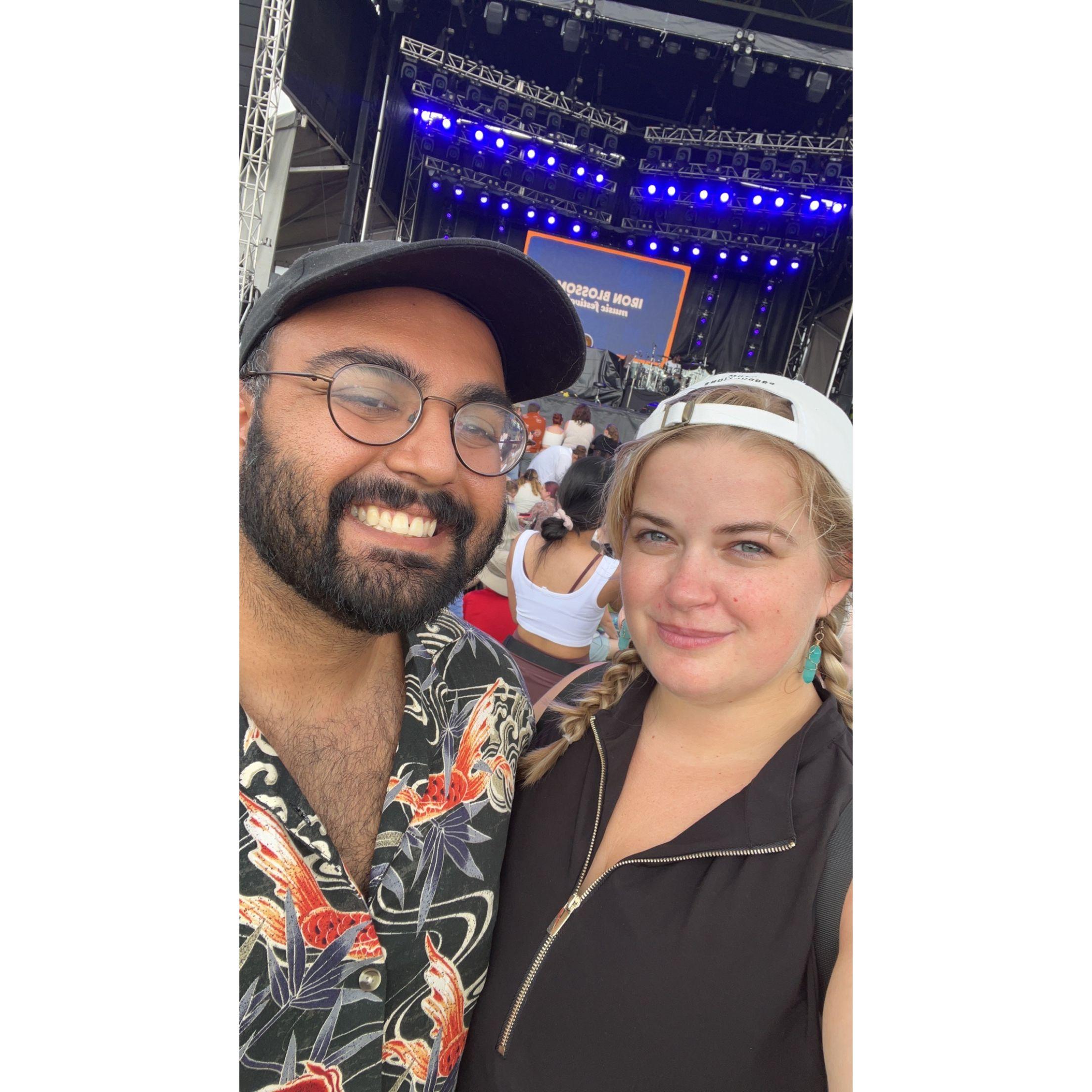 Gonna Love You Til We're Food for the Worms to Eat... At the Iron Blossom Music Festival in Richmond, Rahum confessed his love to Kelsey as Noah Kahan sang 'Everywhere, Everything'