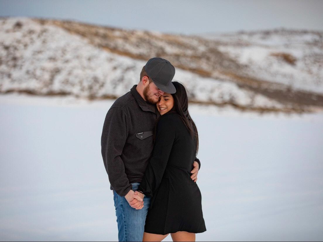 The Wedding Website of Thalia Carbajal and Braeden Barnes