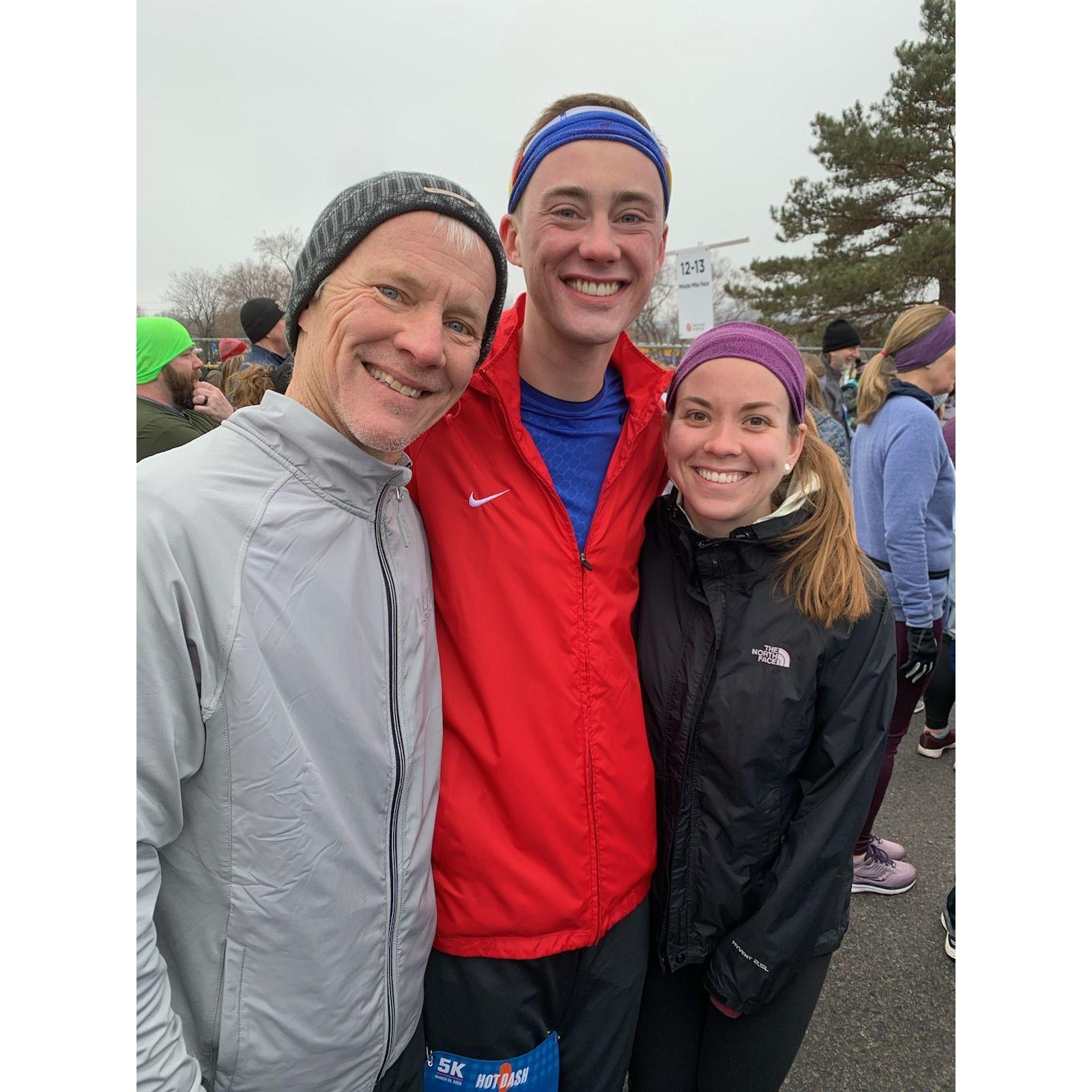 Running the Hot Dish Dash 5K with Blake's parents Laurie & Byron - 2022