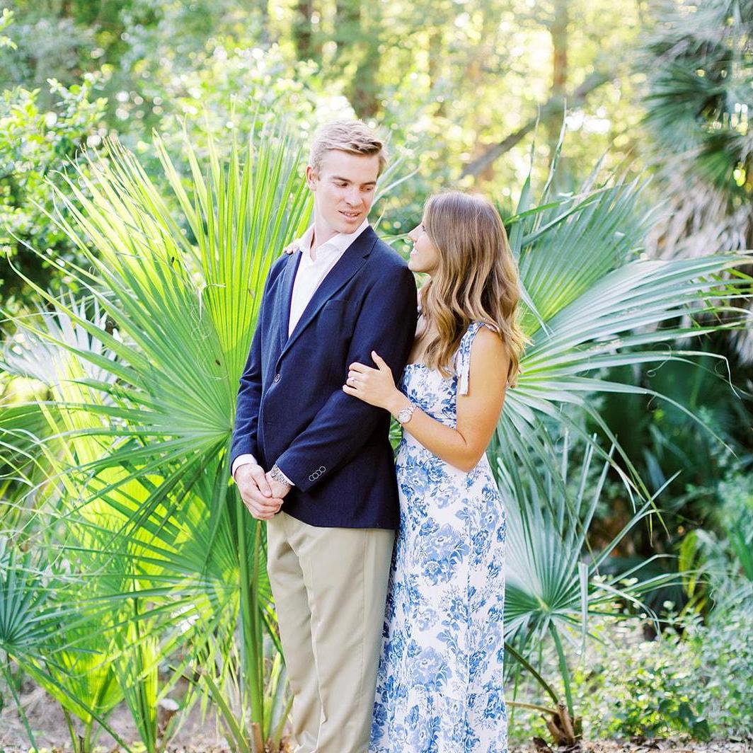 Engagement Photos at Laguna Gloria in Austin