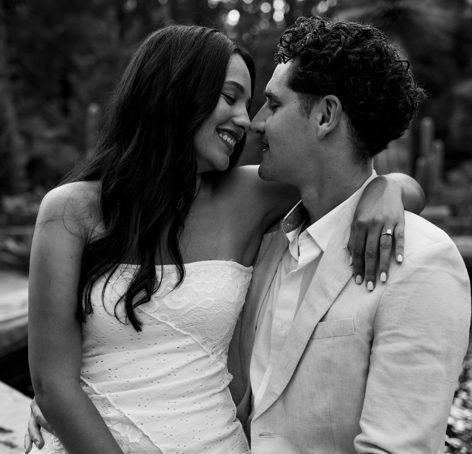 The Wedding Website of Angela Suarez and Henrique De Oliveira