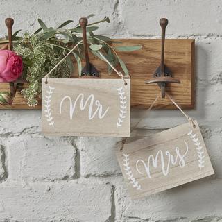 Boho 2-Piece Mr. And Mrs. Wooden Hanging Signs