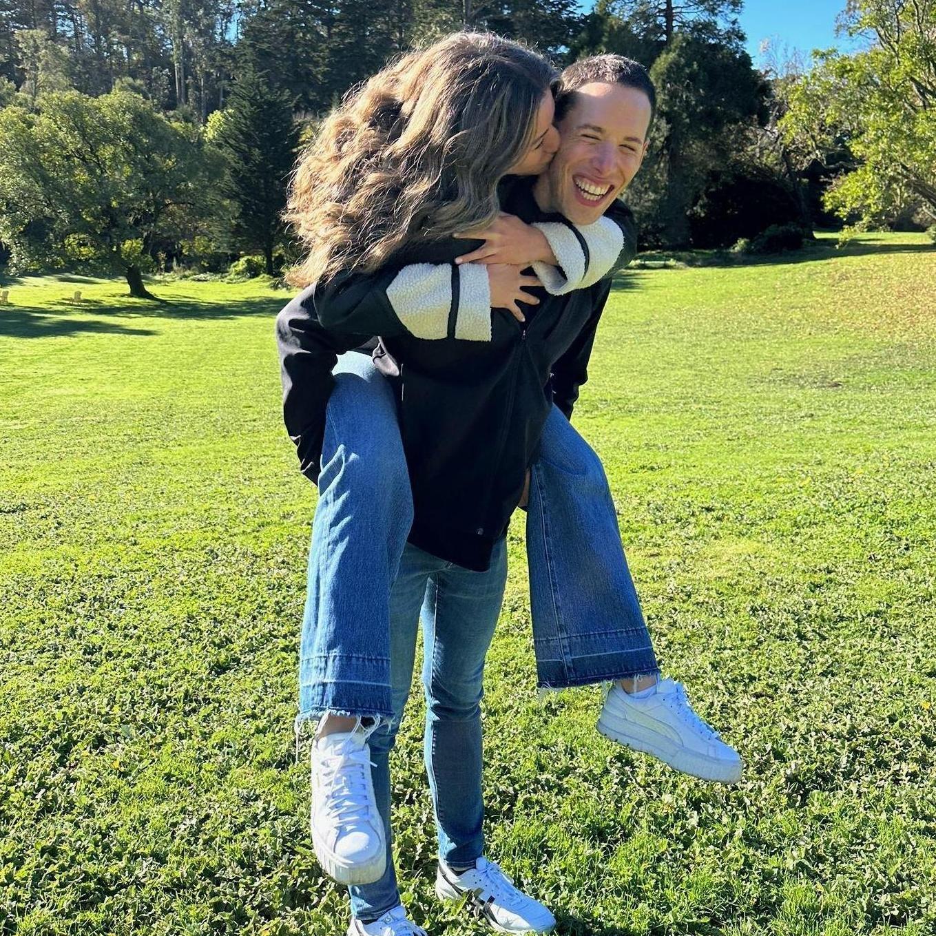 December 2023 ❤︎ Garrett gets promoted while visiting friends in San Francisco