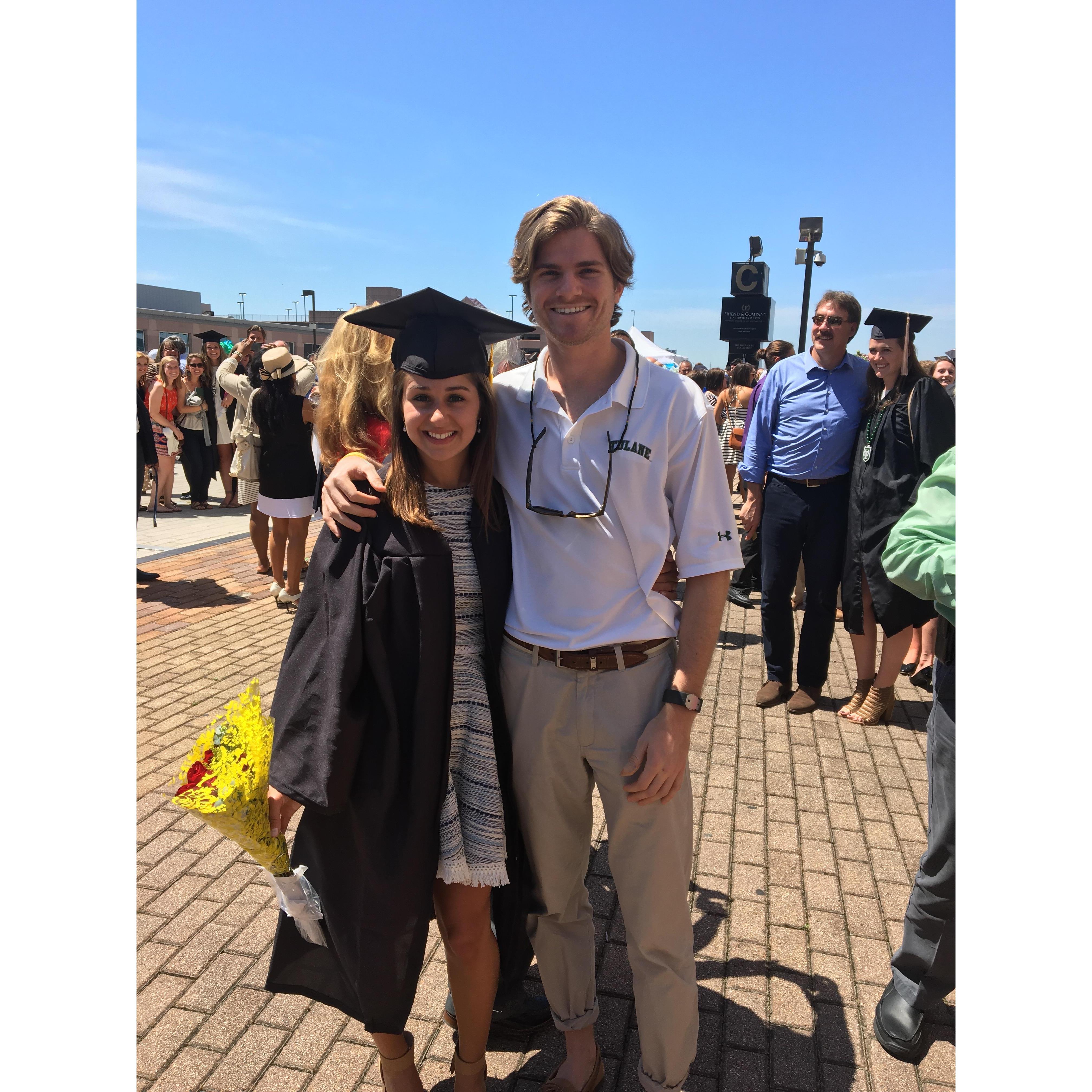 Paris' graduation (2016)