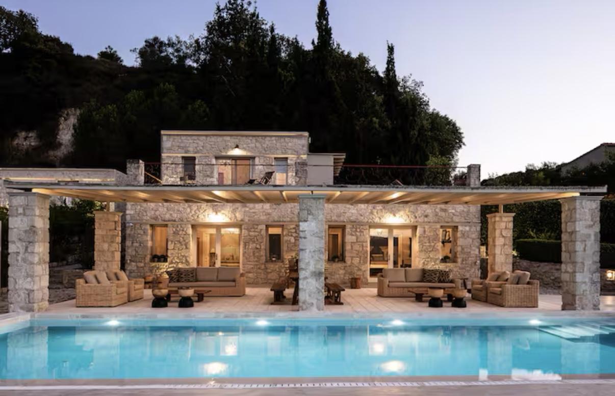 The Wedding Website of Charlotte Pegler and Oliver Howson