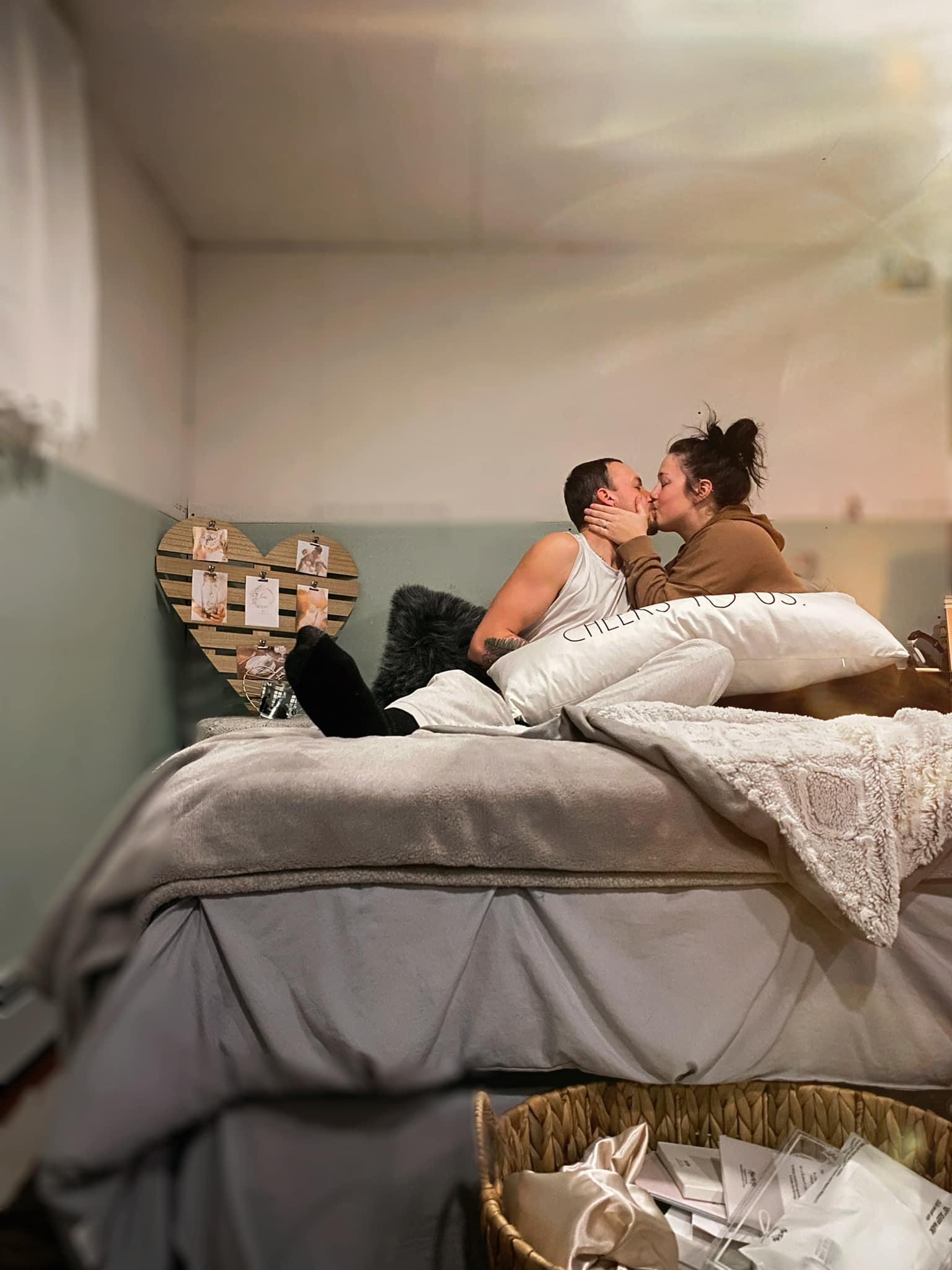 The Wedding Website of Hanah Pratt and Chris Stacy
