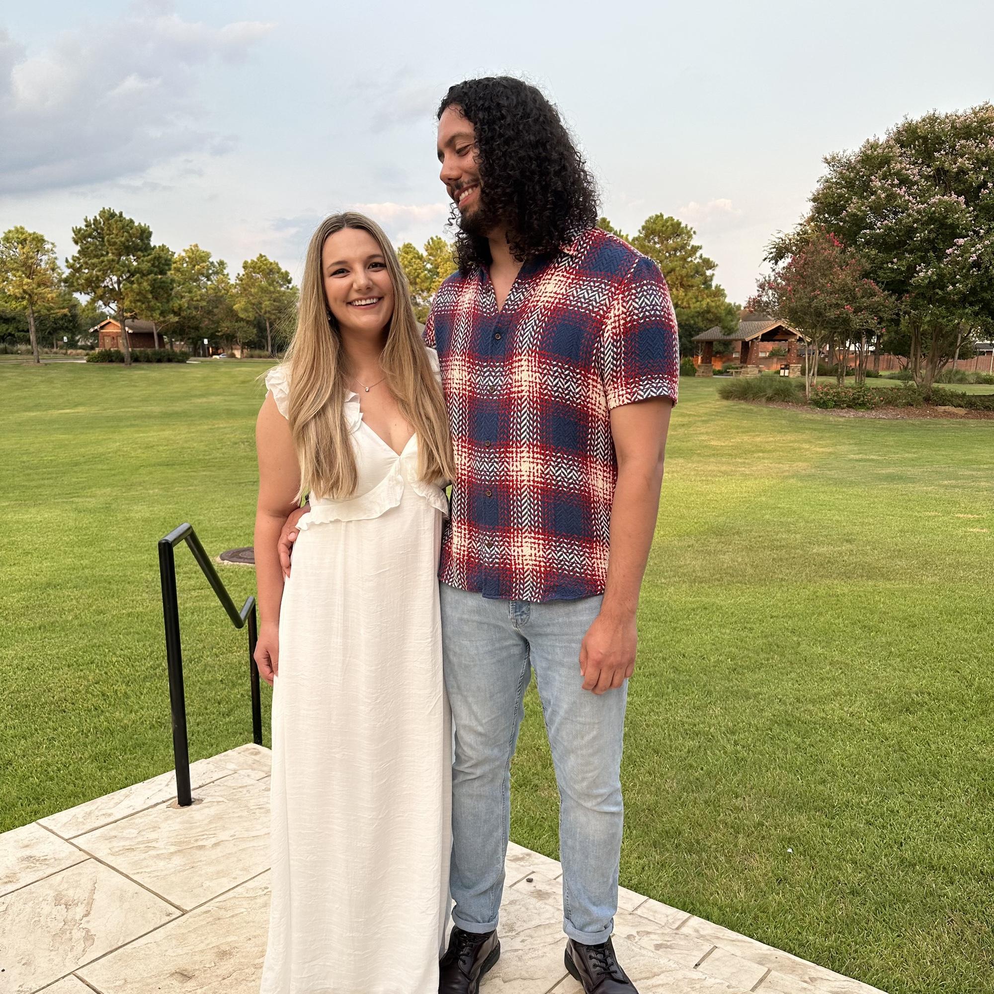 Celebrating our engagement with some family and friends ❤️