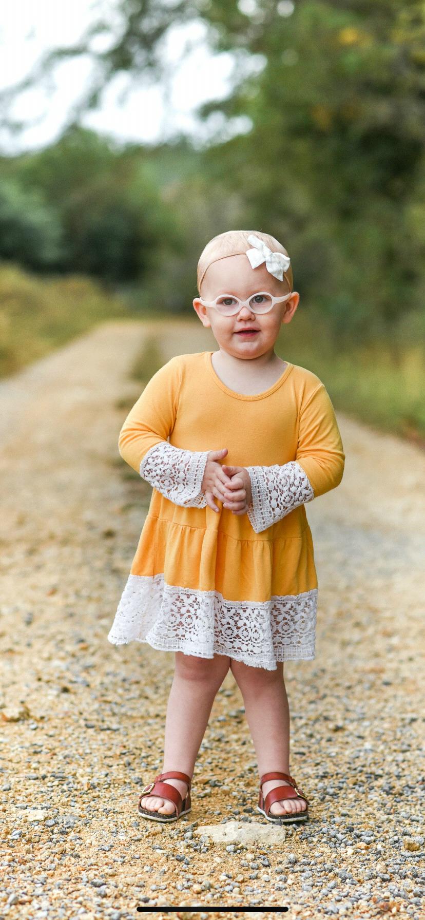 Flower girl.  Parker Anne ❤️