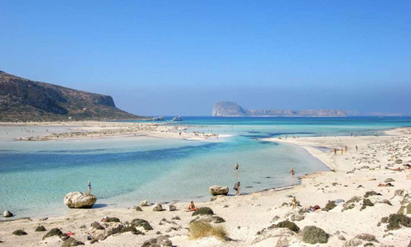 The Wedding Website of Chloe Russell and Jake Keefe