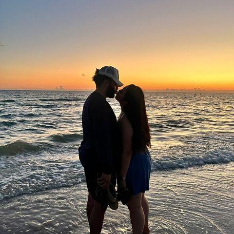 after watching the sunset Melany captured this cute picture