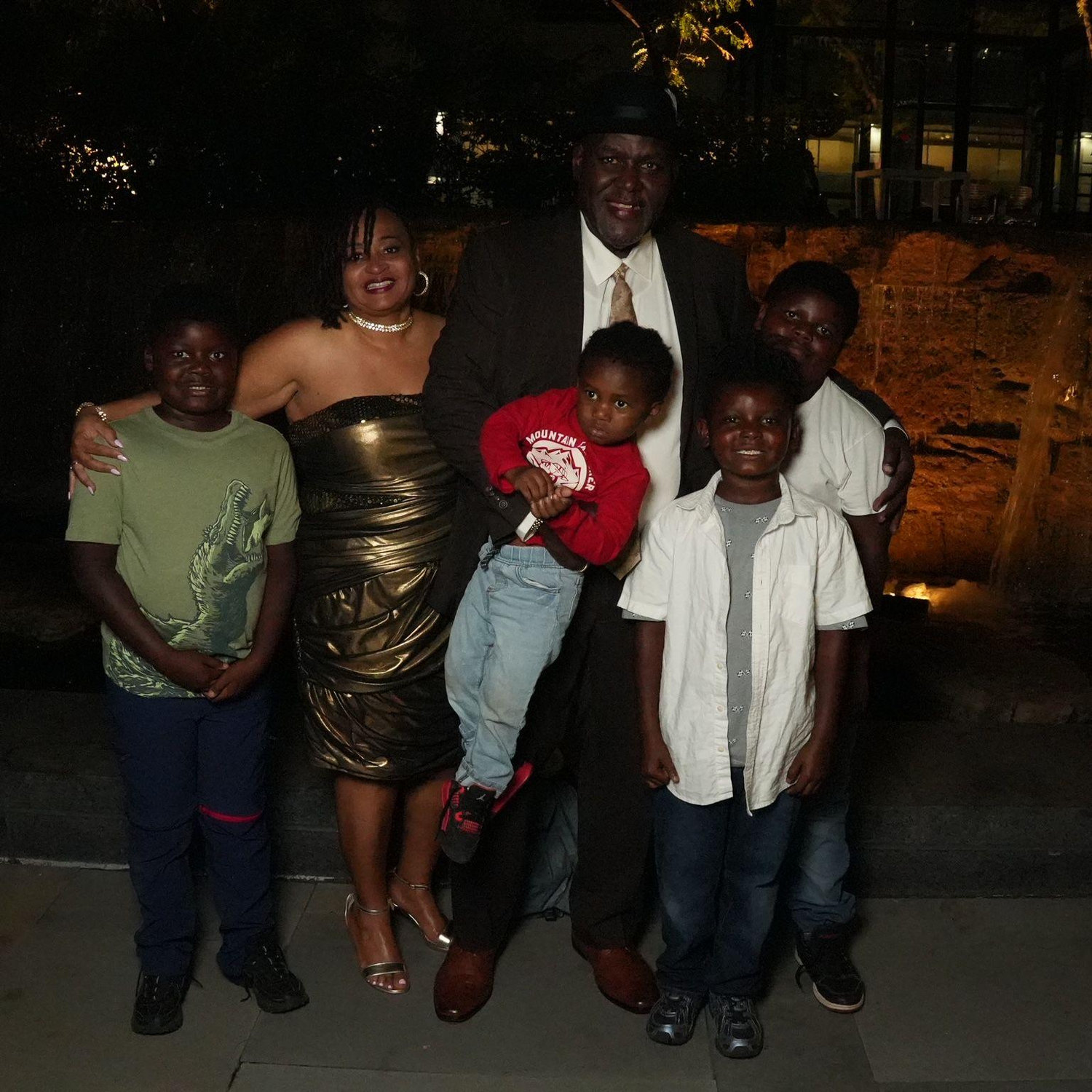 Marissa and Lamont with family.