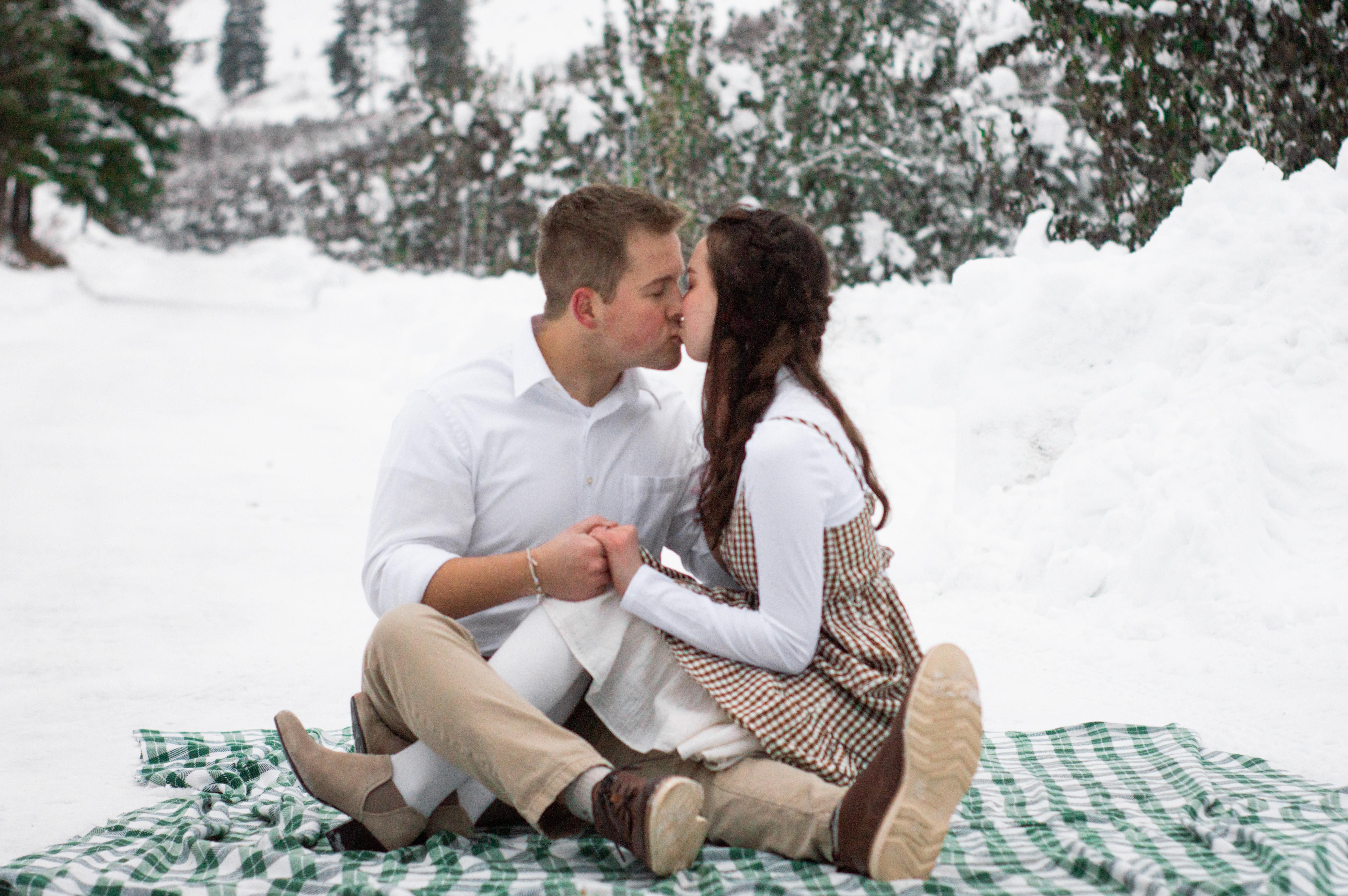 The Wedding Website of Paige Jenks and Lindon Wanlass