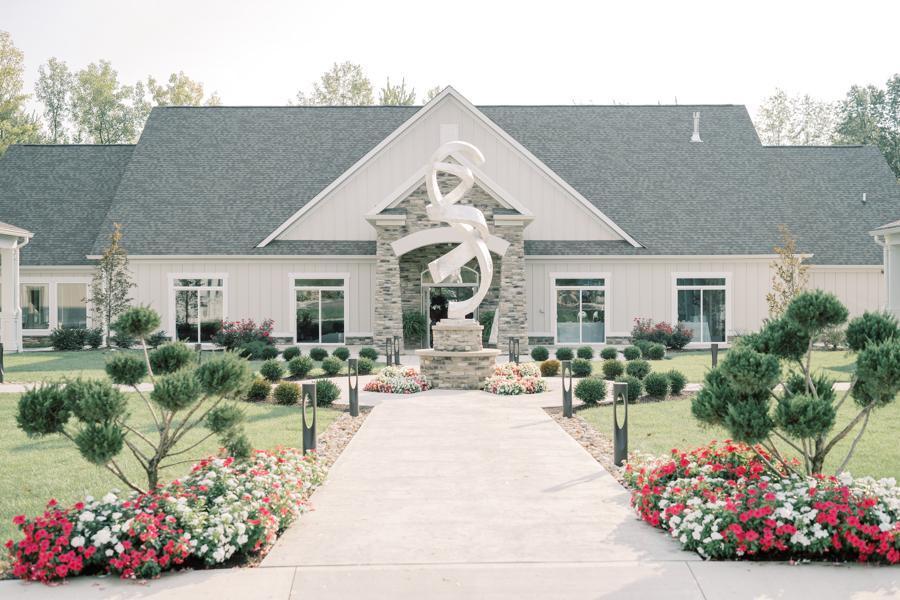 The Wedding Website of Libby Mannix and Spencer Brackman