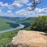 Snooper’s Rock Trailhead