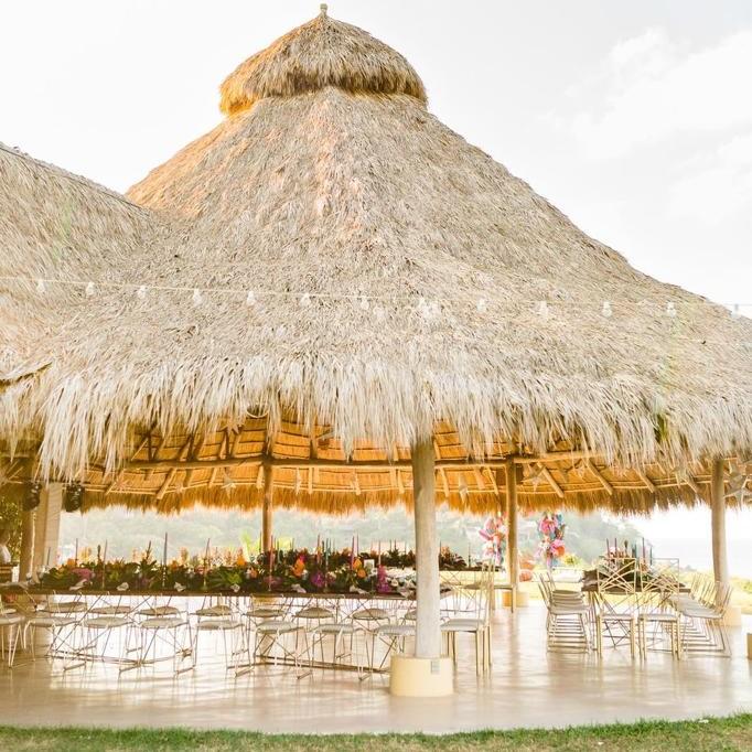 The Wedding Website of Alejandro Villarreal and Nicola Rojas