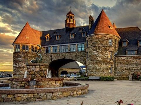 The Wedding Website of Kelly Athaide and Royce Steiner