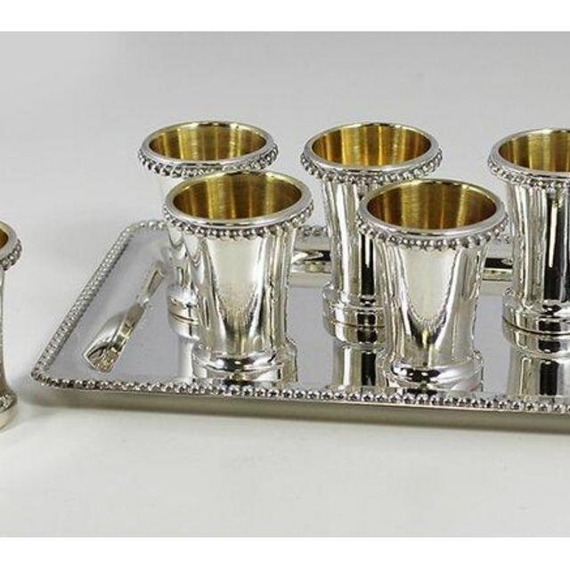 7 Piece Shot Kiddush Cups Set