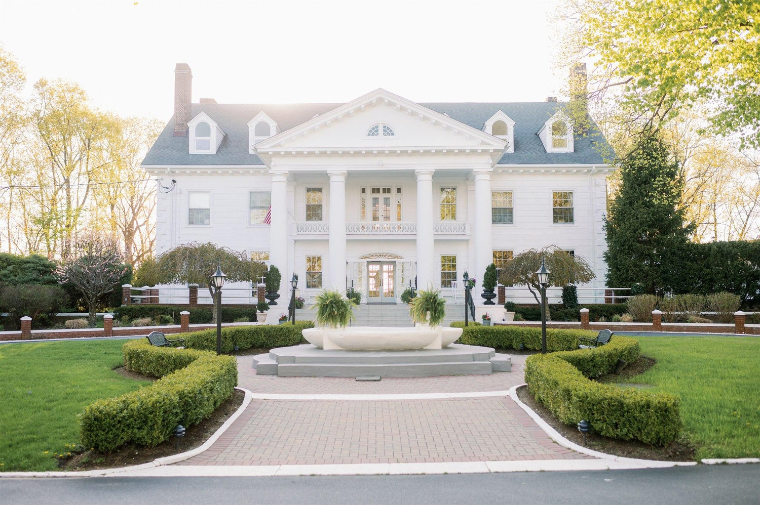 The Wedding Website of Beth Turk and Max Courtney
