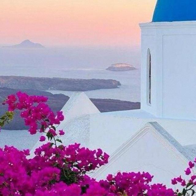 Highlights of Santorini Tour
