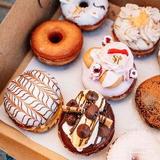 Saint Honoré Doughnuts & Beignets