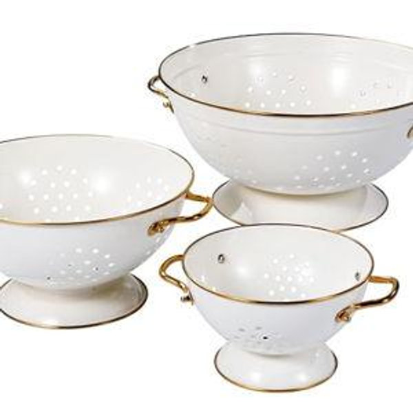 Metal Colander Set of 3, Strainer Basket with Handles perfect for Spaghetti, Pasta, Berry, Vegetable, Fruit, Solid Base Powder Coated Kitchen Essential Strainer Set, 1 & 3.5 & 5 Qt (Cream)