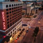 Saint Kate - The Arts Hotel