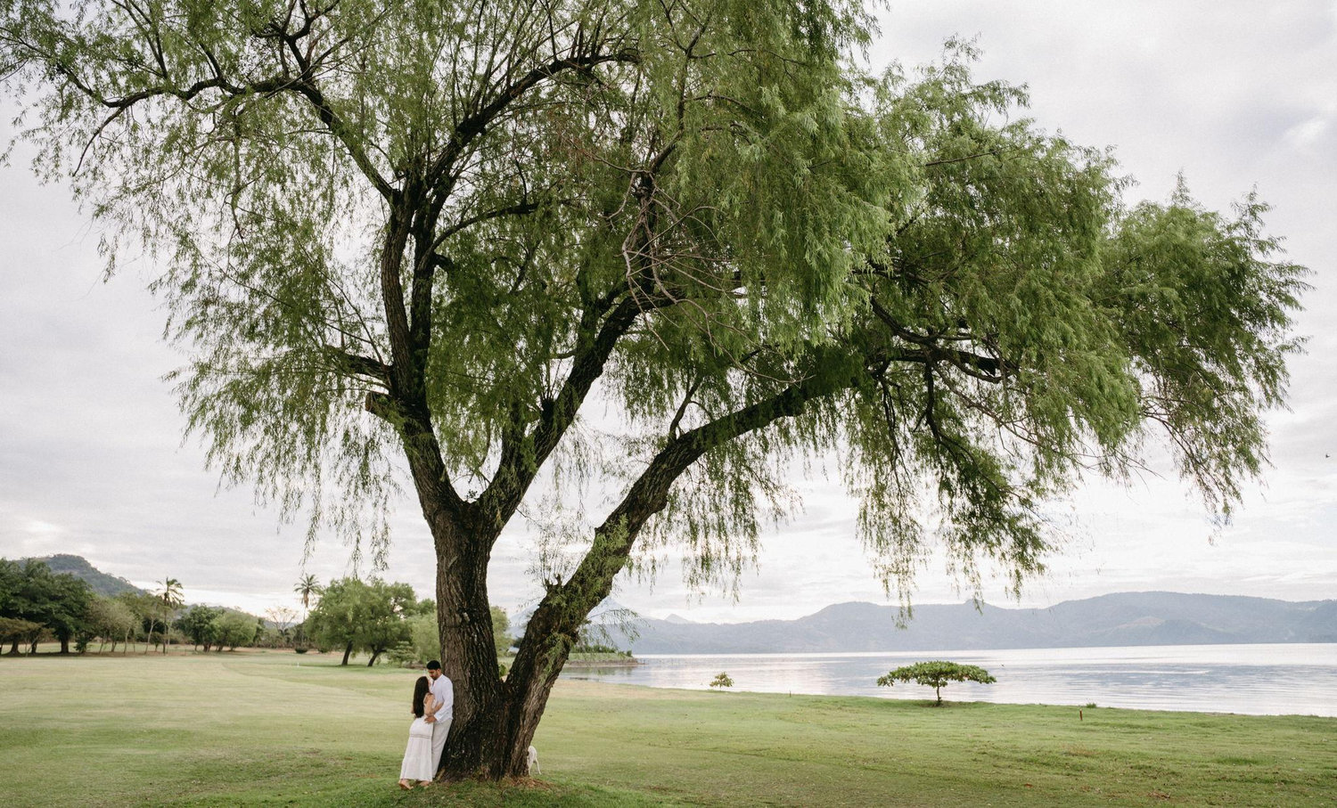 The Wedding Website of Esther Umanzor and Sebastián Miguel