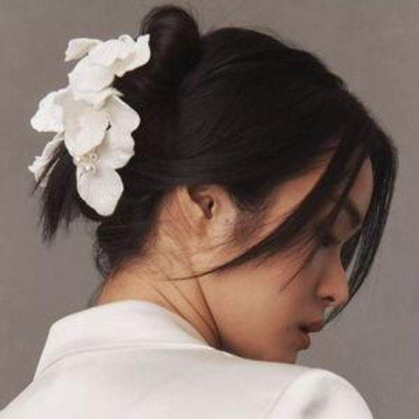 Lele Sadoughi Magnolia Hair Clip