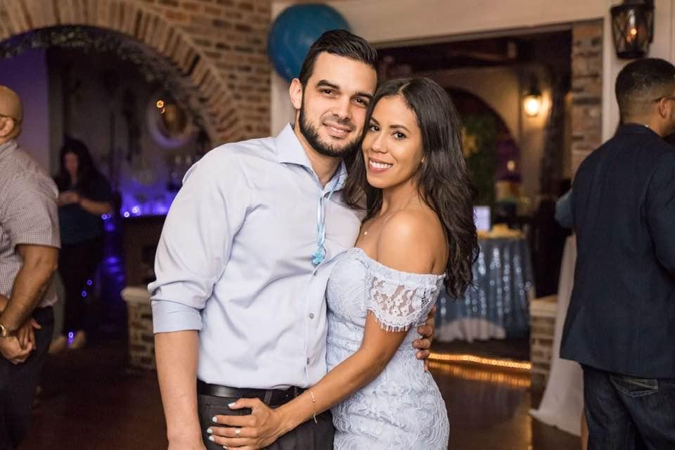 The Wedding Website of Daviana De Aza and Max Perez