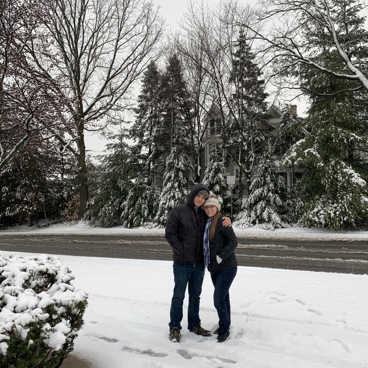My first time seeing snow! I finally experienced the “winter wonderland” feeling with him.