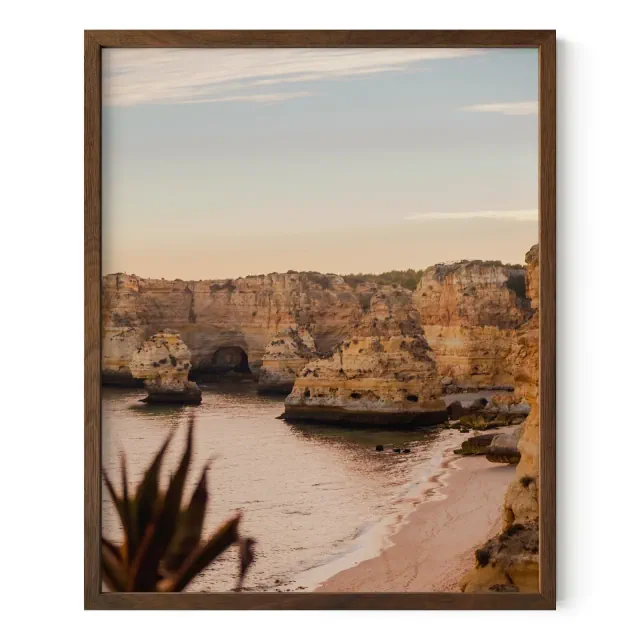 Haus and Hues Oak Picture Frame with Plexiglass Cover, Walnut, 16x20