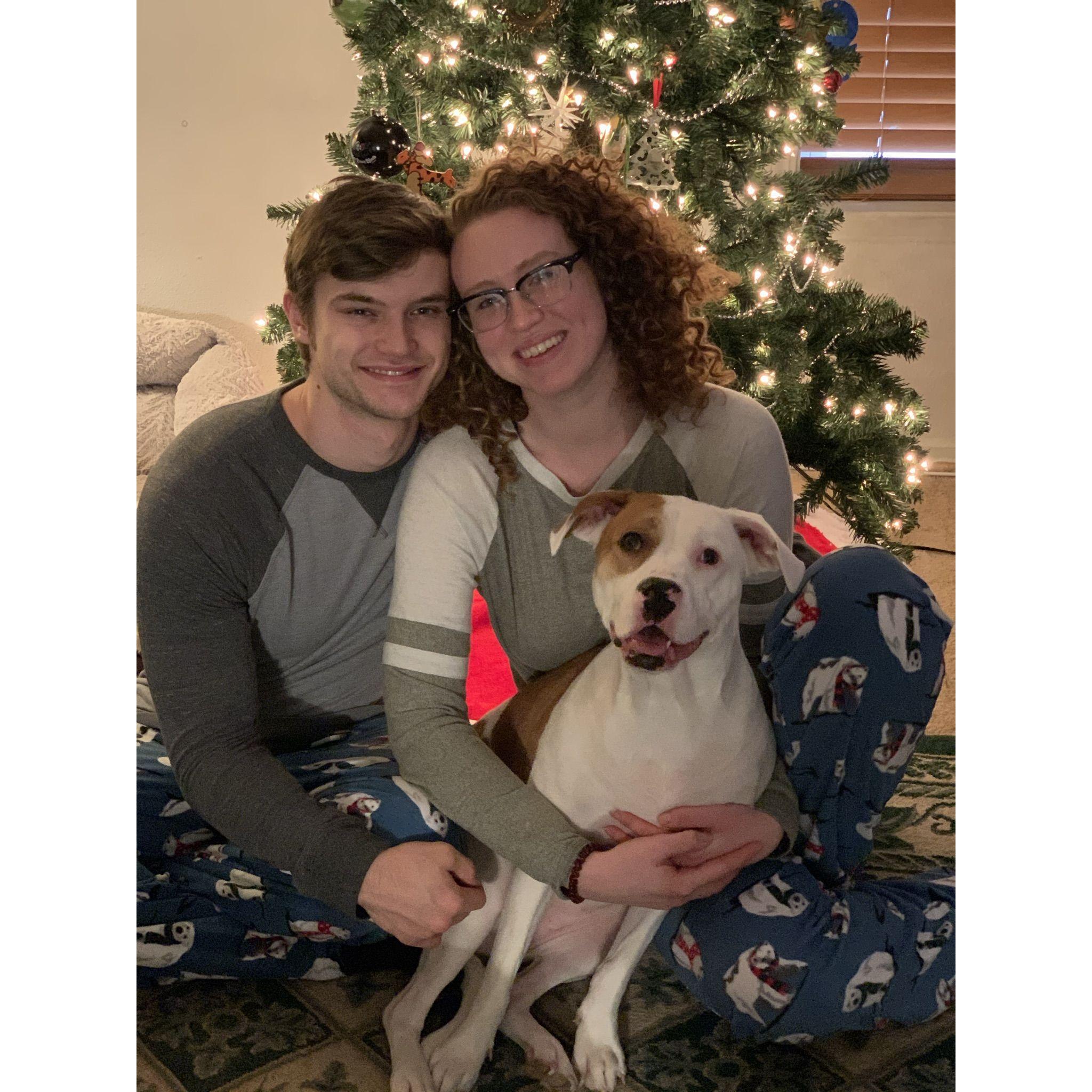 Family Christmas photo with Lilly