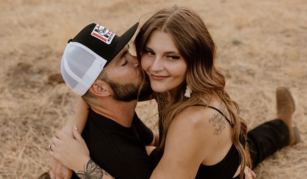 The Wedding Website of Hailey Mitchell and Tyler Holbrook