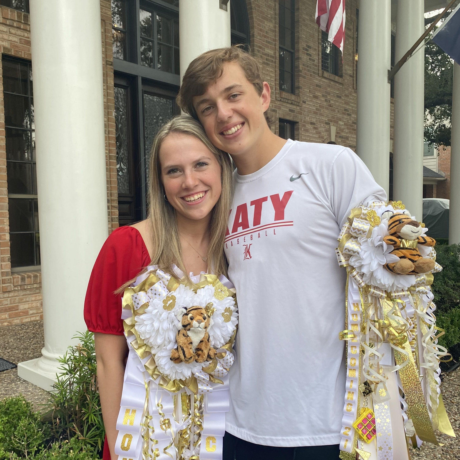 Carter and his mom designed the perfect mum for senior year!