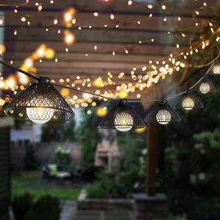 Junia LED Outdoor String Light