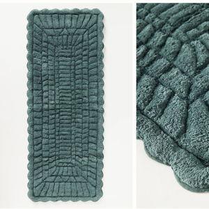 Anthropology Mat: Size: LARGE, Color: DARK GREEN