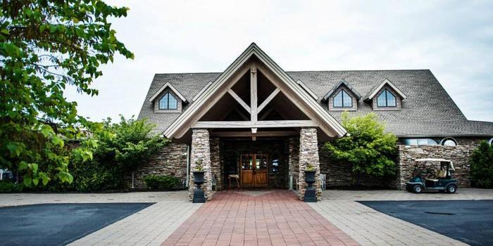 The Wedding Website of Jennifer Zeh and Ryan Flore