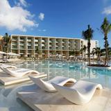 Spa Luxury Resort Pool at Grand Palladium