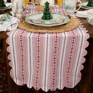 Villa Table Runner