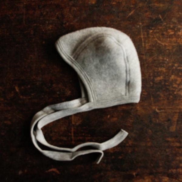 100% Organic Merino Wool Fleece Bonnet - Light Grey